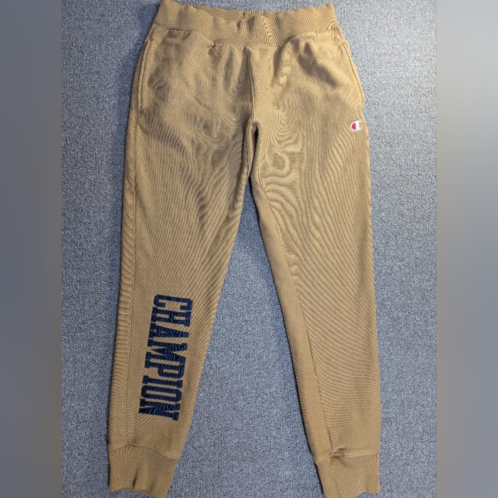 Champion Reverse Weave Heavyweight Embroidered Joggers Large in Tan Embroidered
